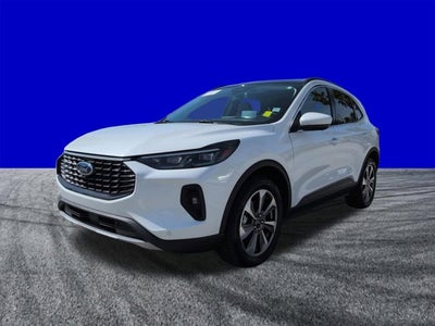 2025 Ford Escape Platinum