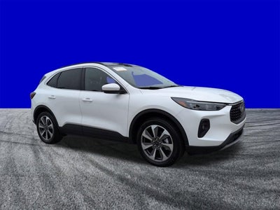 2025 Ford Escape Platinum