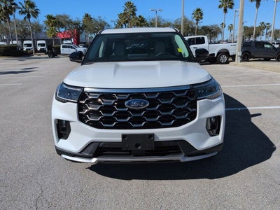 2025 Ford Explorer Platinum