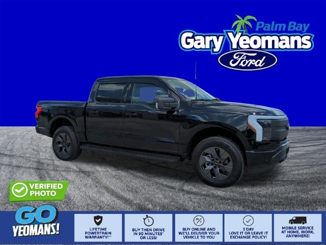 2025 Ford F-150 Lightning Flash