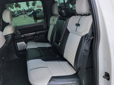 2025 Ford F-150 Lightning Platinum