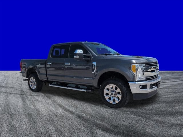 2017 Ford Super Duty F-250 SRW Lariat