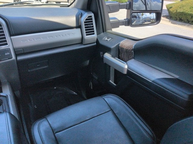 2017 Ford Super Duty F-250 SRW Lariat