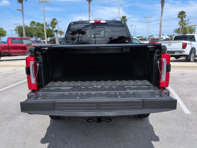 2025 Ford Super Duty F-250 SRW Platinum