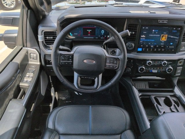 2025 Ford Super Duty F-250 SRW Platinum