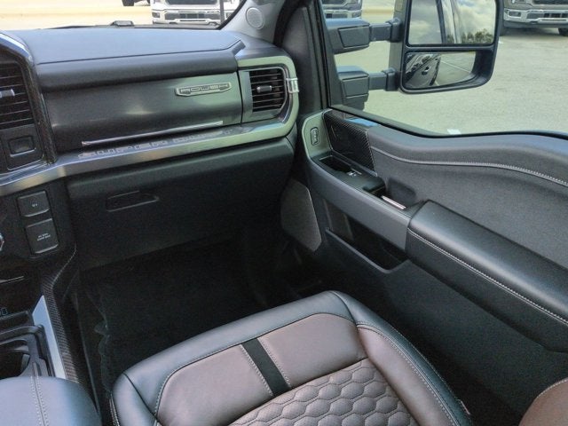 2024 Ford Super Duty F-250 SRW LARIAT