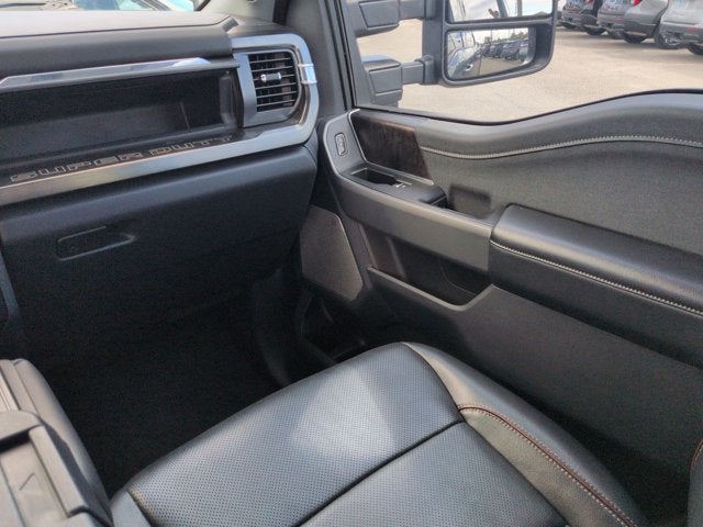 2023 Ford Super Duty F-250 Pickup Lariat