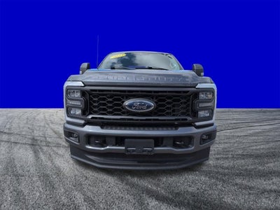 2023 Ford Super Duty F-250 Pickup Lariat