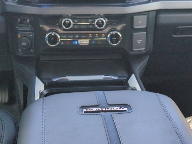 2025 Ford Super Duty F-250 SRW Platinum