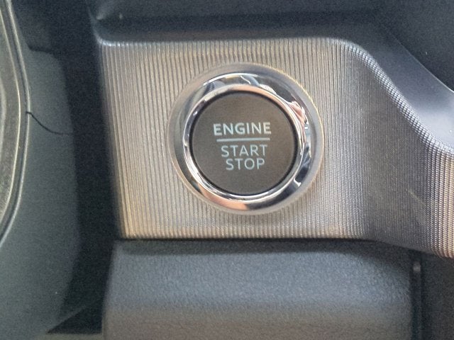2025 Ford Super Duty F-250 SRW Platinum
