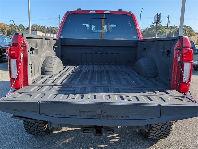 2022 Ford F-250SD Lariat BLACK WIDOW EDITION