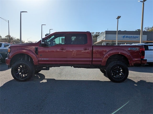 2022 Ford F-250SD Lariat BLACK WIDOW EDITION