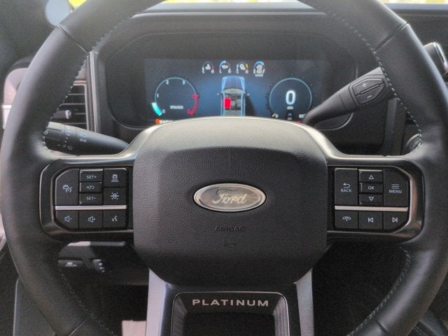2025 Ford Super Duty F-350 SRW Pickup Platinum
