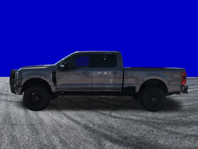 2023 Ford Super Duty F-350 SRW LARIAT