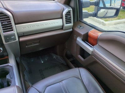 2017 Ford Super Duty F-350 SRW Pickup King Ranch