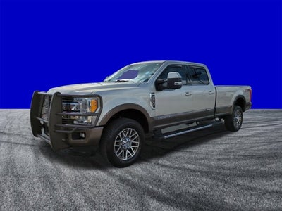 2017 Ford Super Duty F-350 SRW Pickup King Ranch