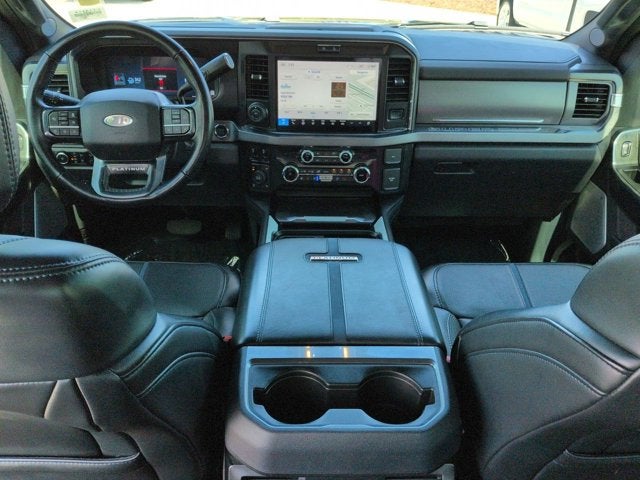 2025 Ford Super Duty F-350 SRW Platinum