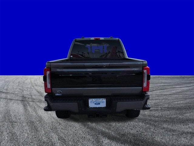 2025 Ford Super Duty F-350 SRW Platinum