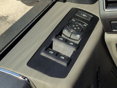 2022 Ford Super Duty F-350 SRW XLT