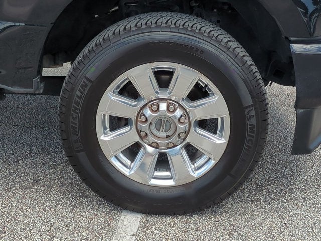 2022 Ford Super Duty F-350 SRW Pickup Platinum