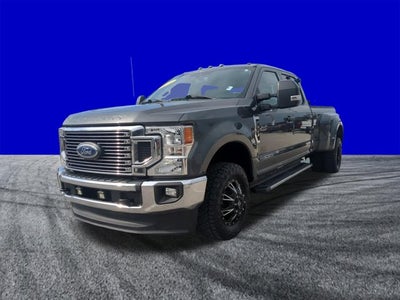 2020 Ford Super Duty F-350 DRW Pickup Lariat DRW