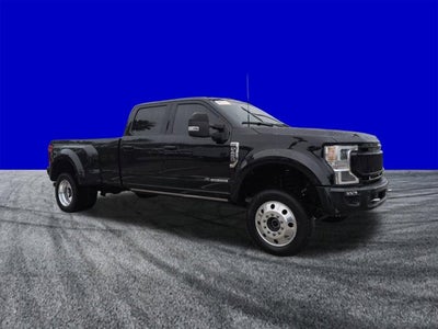2022 Ford Super Duty F-450 DRW Platinum