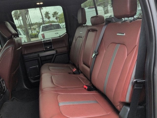 2022 Ford Super Duty F-450 DRW Platinum