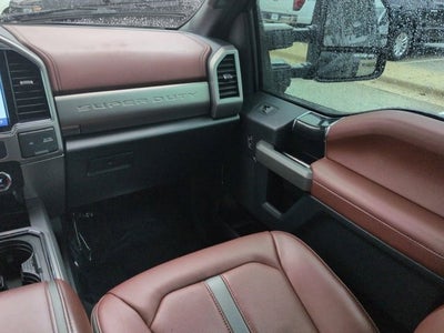 2022 Ford Super Duty F-450 DRW Platinum