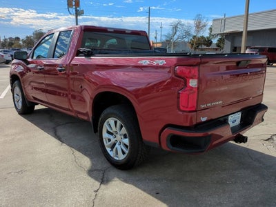 2020 Chevrolet Silverado 1500 Custom