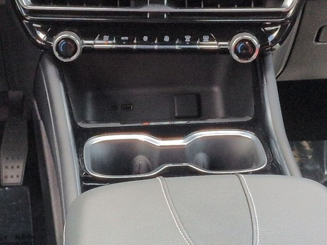 2025 Chevrolet Traverse FWD LT