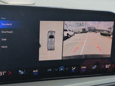 2025 Chevrolet Traverse FWD LT
