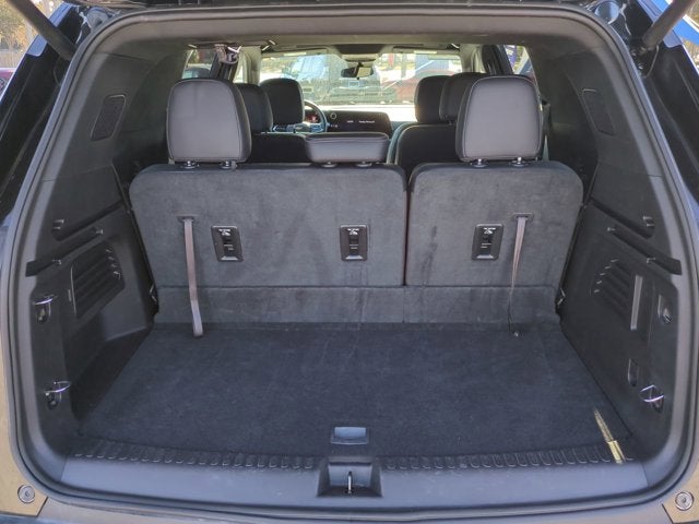 2025 Chevrolet Traverse AWD LT