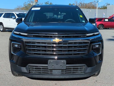 2025 Chevrolet Traverse AWD LT