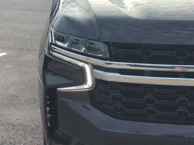 2023 Chevrolet Suburban LS