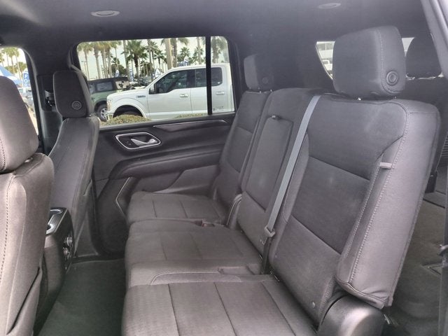 2023 Chevrolet Suburban LS