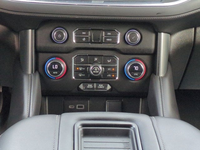 2023 Chevrolet Suburban LS