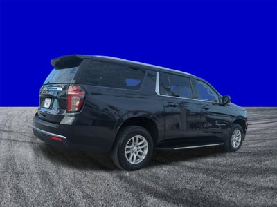 2023 Chevrolet Suburban LS