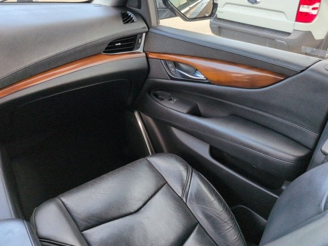 2019 Cadillac Escalade ESV Luxury