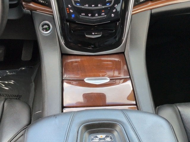 2019 Cadillac Escalade ESV Luxury