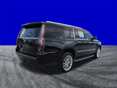 2019 Cadillac Escalade ESV Luxury