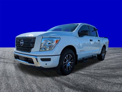 2024 Nissan Titan SV