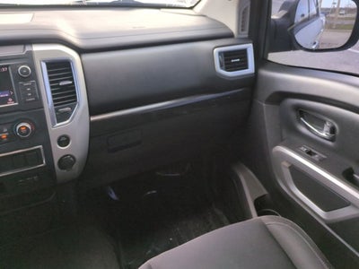 2019 Nissan Titan SV