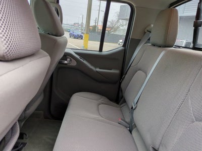 2017 Nissan Frontier SV V6