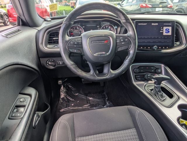 2017 Dodge Challenger SXT