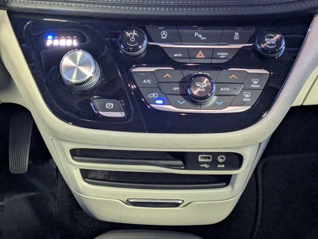 2018 Chrysler Pacifica Limited