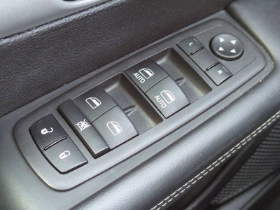 2024 Chrysler Pacifica Hybrid S Appearance Pkg