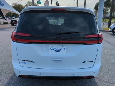 2024 Chrysler Pacifica Hybrid S Appearance Pkg