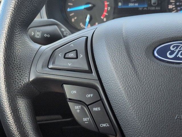 2020 Ford Edge SE