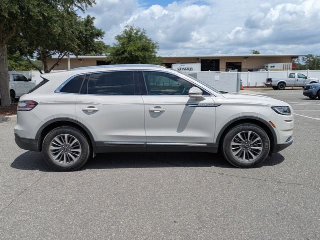 2021 Lincoln Nautilus Reserve