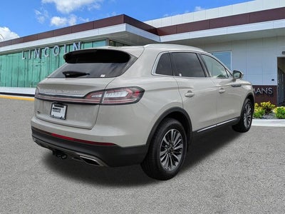 2022 Lincoln Nautilus Reserve
